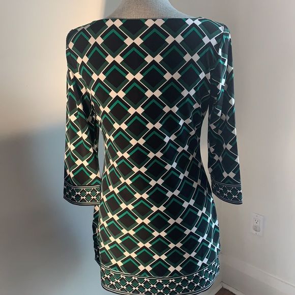 🌈 3/$20 White House Black Market mini dress - Picture 6 of 8